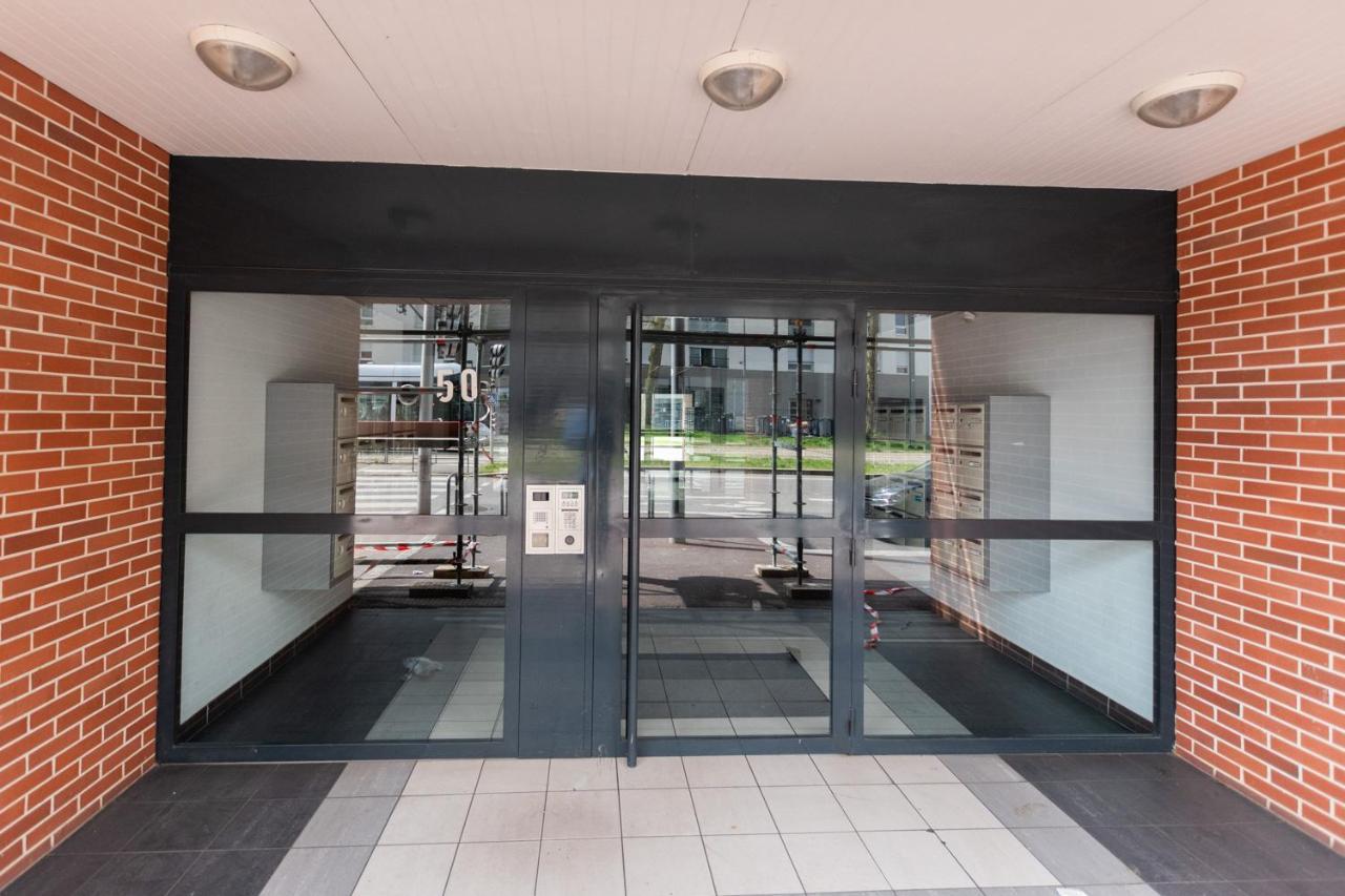 T3 Flat Moderne Sur 2 Etages Metro Parking Free Entrance Autonome Rouen Exterior foto
